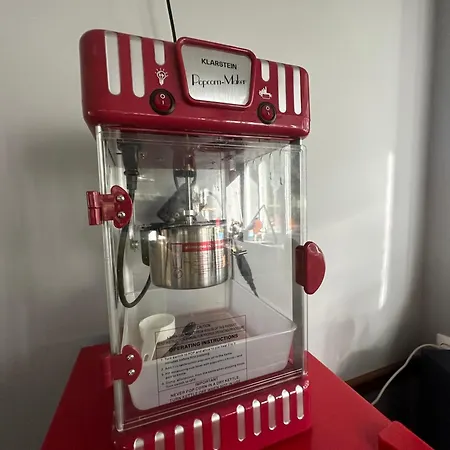 Azul, Graca Portugal